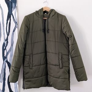 Fabletics Women's Olive Puff Jacket - L